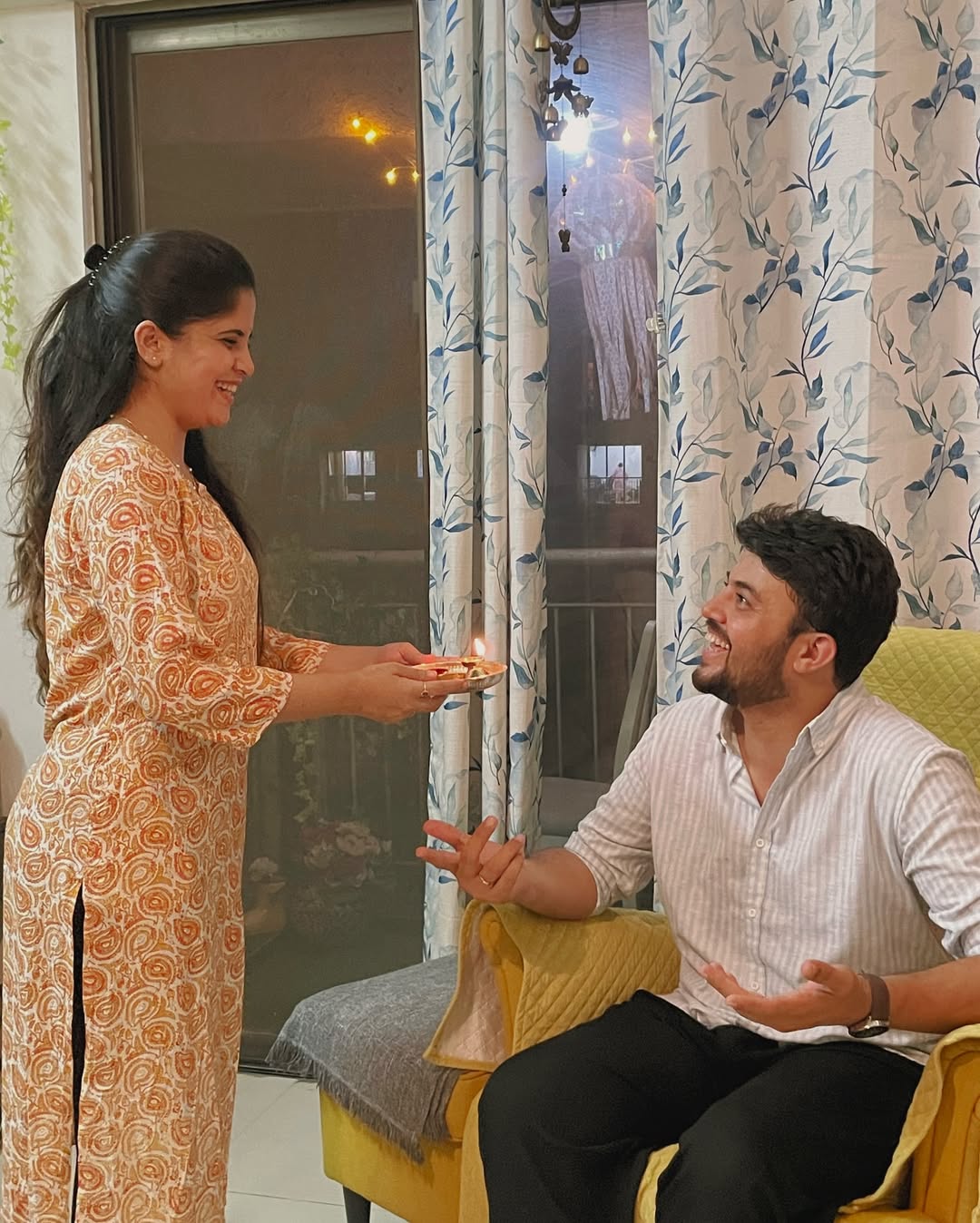 Amruta Deshmukh family celebration