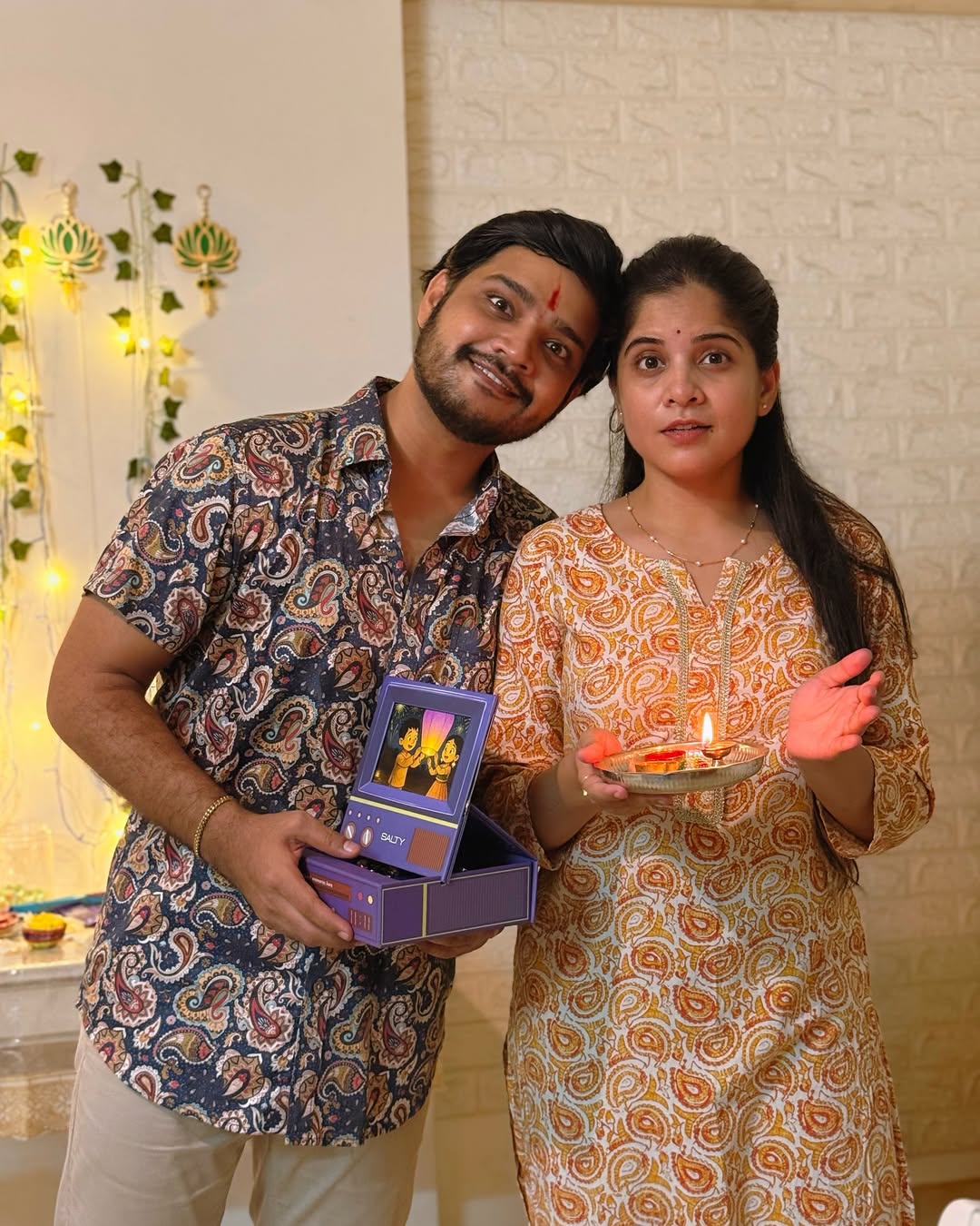 Amruta Deshmukh family celebration
