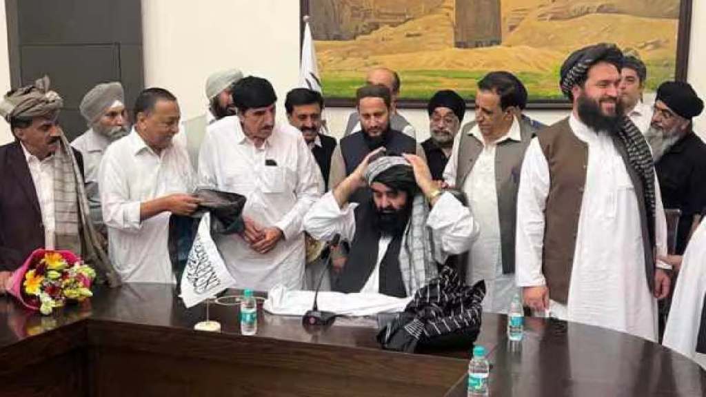 Afghan-Sikhs-Hindus-meets-Taliban-Amir-Khan-Muttaqi
