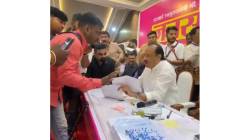उपमुख्यमंत्री अजित पवार म्हणाले, ‘पदपथावर माझे वाहन उभे असले तरी…’