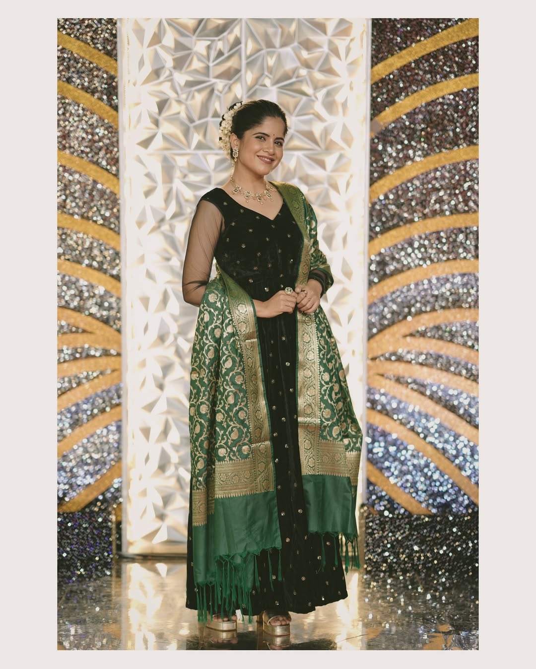 Amruta Deshmukh Zee Marathi Awards 2025