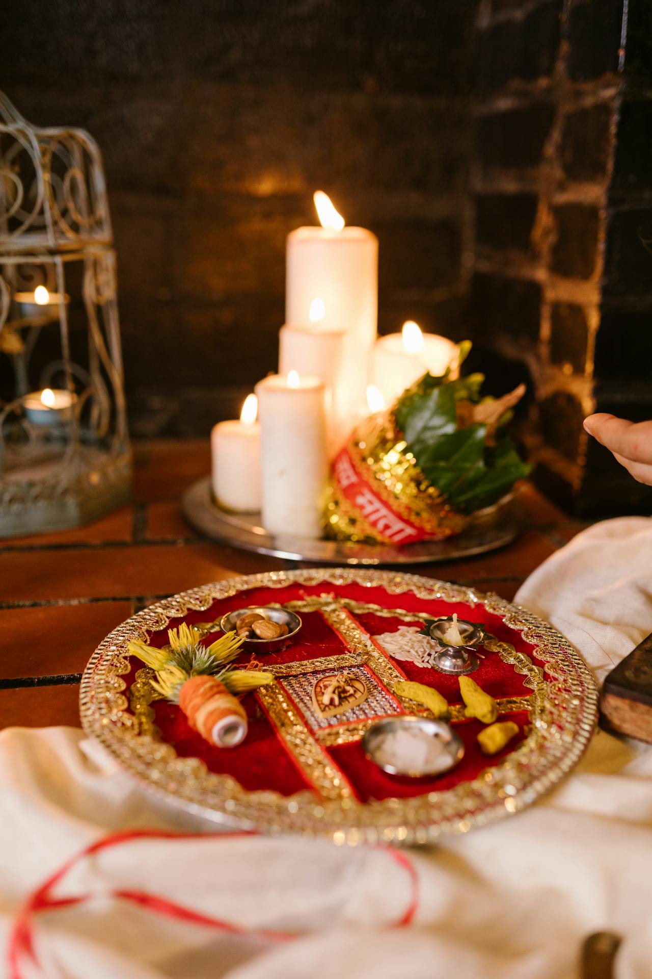 Avoid These Things On Laxmi Pujan 2025