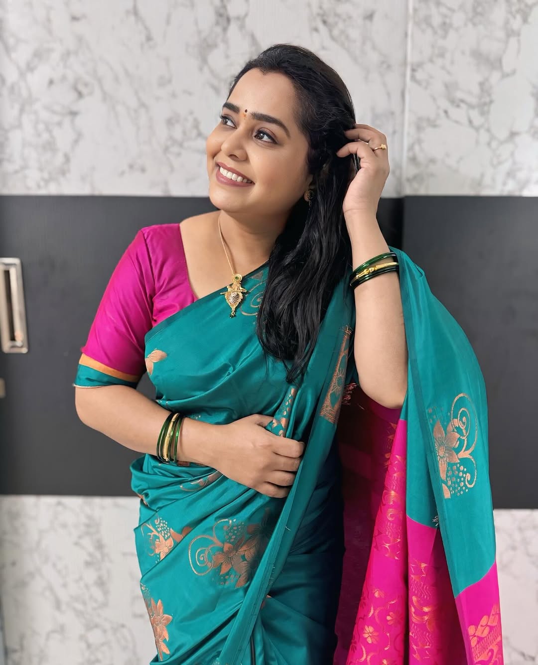 Chetana Bhat Saree Look