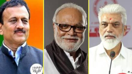 Mahajan-Bhujbal-Bhuse reunites in Nashik Mahajan-Bhujbal-Bhuse reunites in Nashik