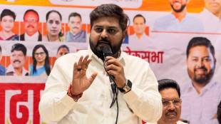 Dombivali politisc dipesh mhatre BJP Shivsena thackeray group ravindra chavan