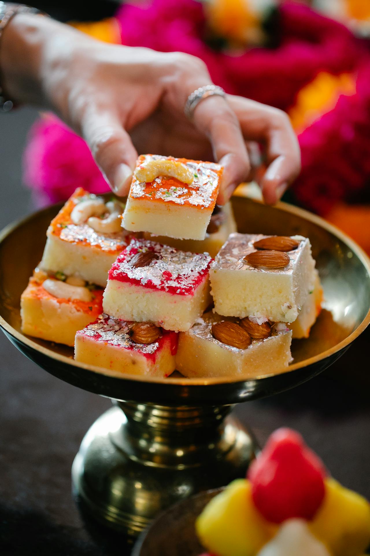 Eating Diwali Faral Increase Sugar Levels Reduce Tips