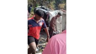 Eight people died after a vehicle overturned at Chandshaili Ghat in Nandurbar