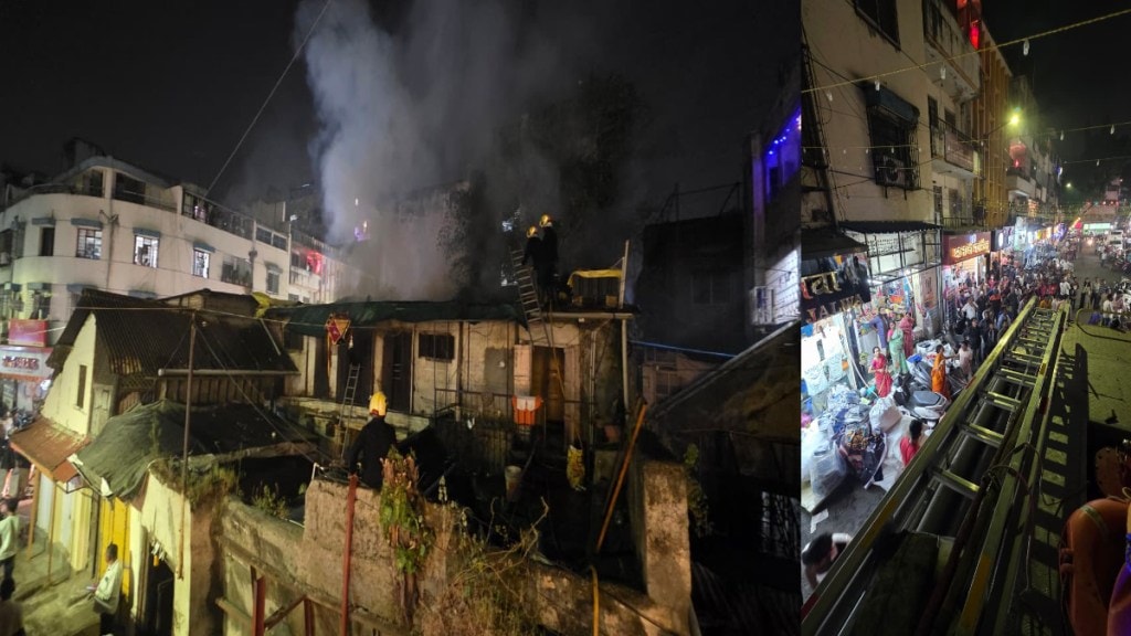 Fire Breaks Out Sadashiv Peth Wada Chimanaya Ganpati Chowk Diwali Firecracker fighters pune