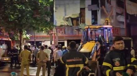 Fire breaks out at Bata showroom in Crawford Market