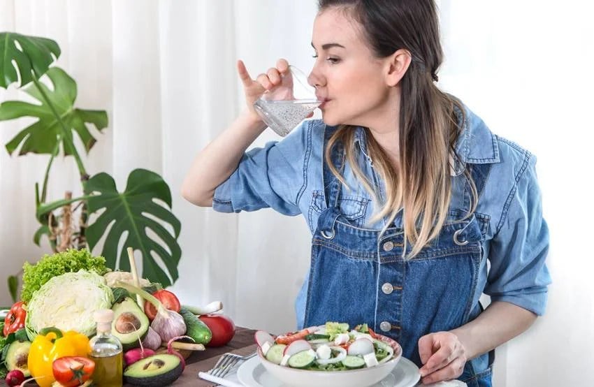 Foods not to drink water with
