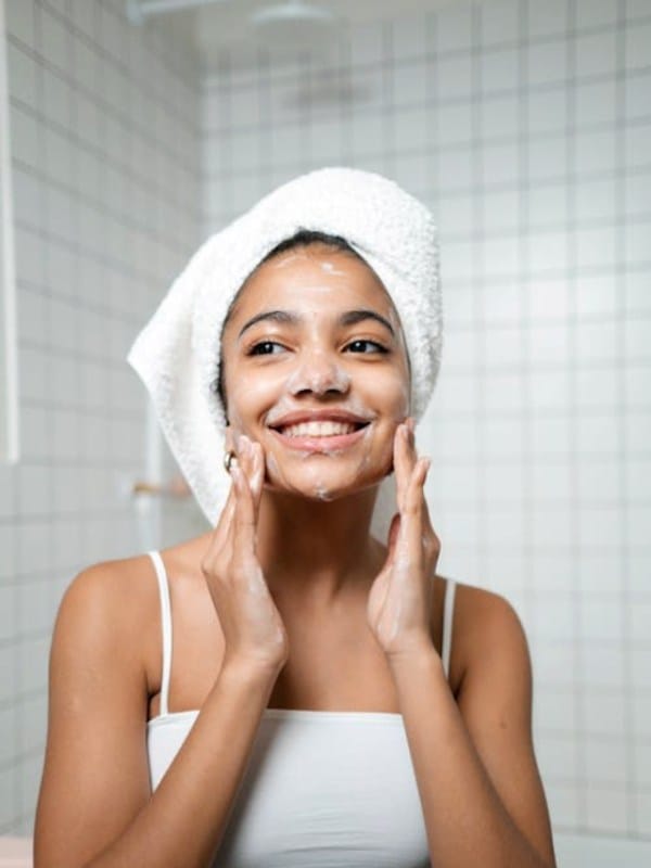 Glowing Skin Home Remedies