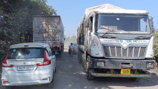 Heavy traffic continues on Wada Manor highway