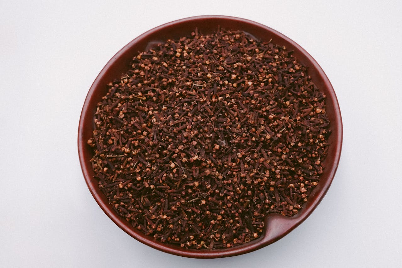 Hot Clove Water Health Benefits