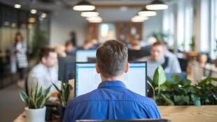 loksatta shaharbat job insecurity rises in IT sector due to AI and layoffs pune print news