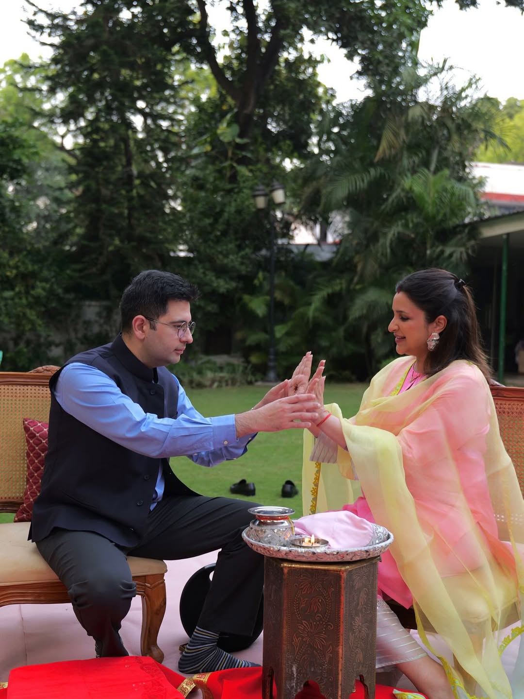 Karwa Chauth Bollywood Actress Celebration 2025
