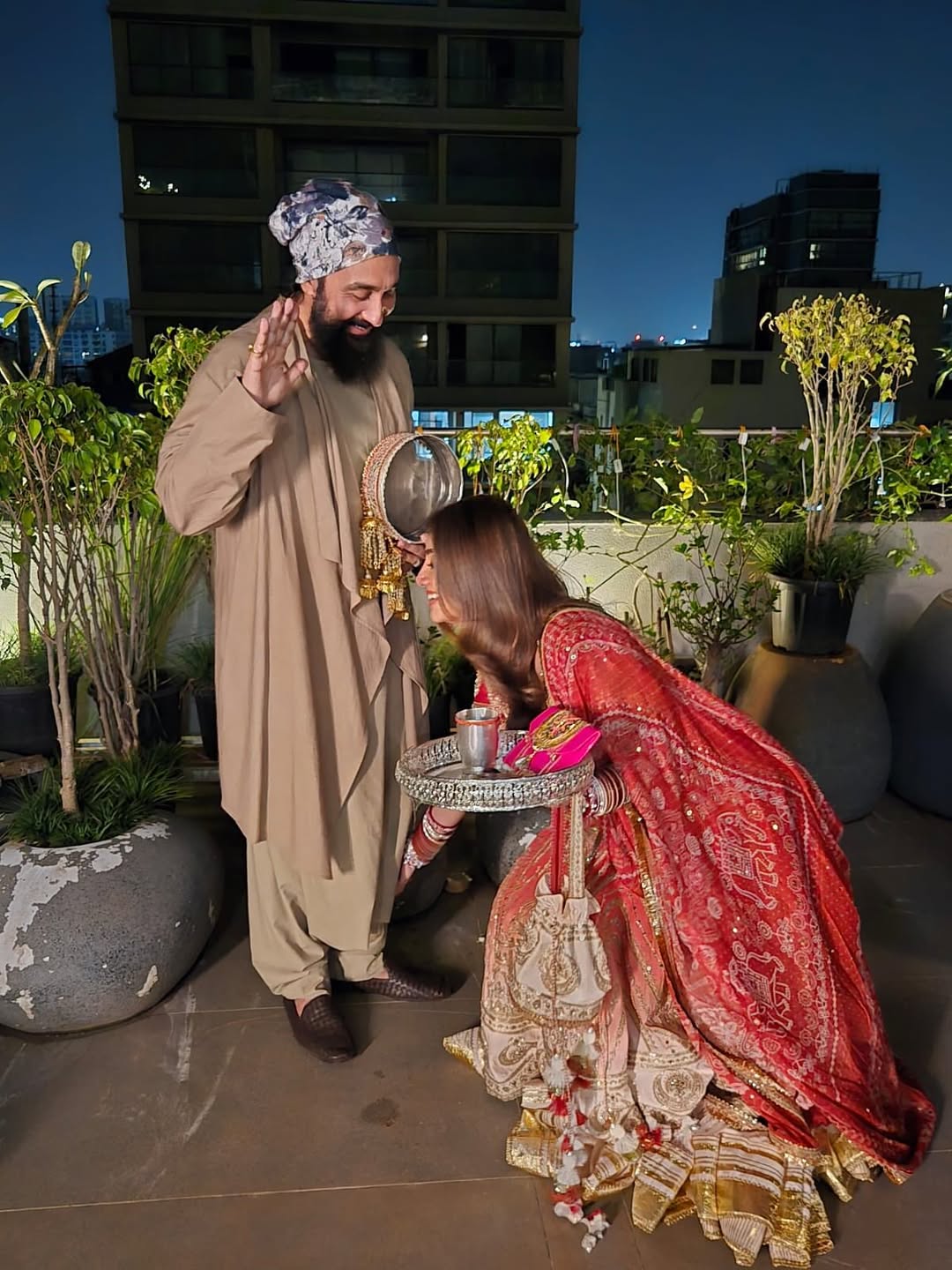 Karwa Chauth Bollywood Actress Celebration 2025
