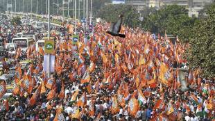 Maha Vikas Aghadi and MNS hold a protest against the Election Commission flawed voter lists Mumbai print news