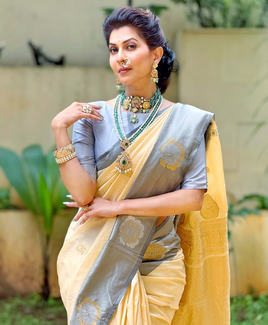 Madhavi Nimkar Saree Look