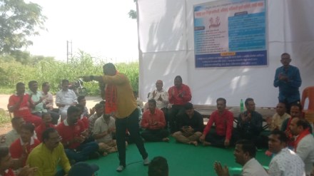 Three day strike by Mahavitaran employees in Vasai Three day strike by Mahavitaran employees in Vasai