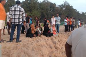Major accident at Shiroda beach in Sindhudurg