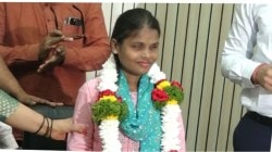 दृष्टिहीन पण ध्येयदृष्टी असलेल्या अनाथ मुलीचा अधिकारी होण्यापर्यंतचा प्रवास…