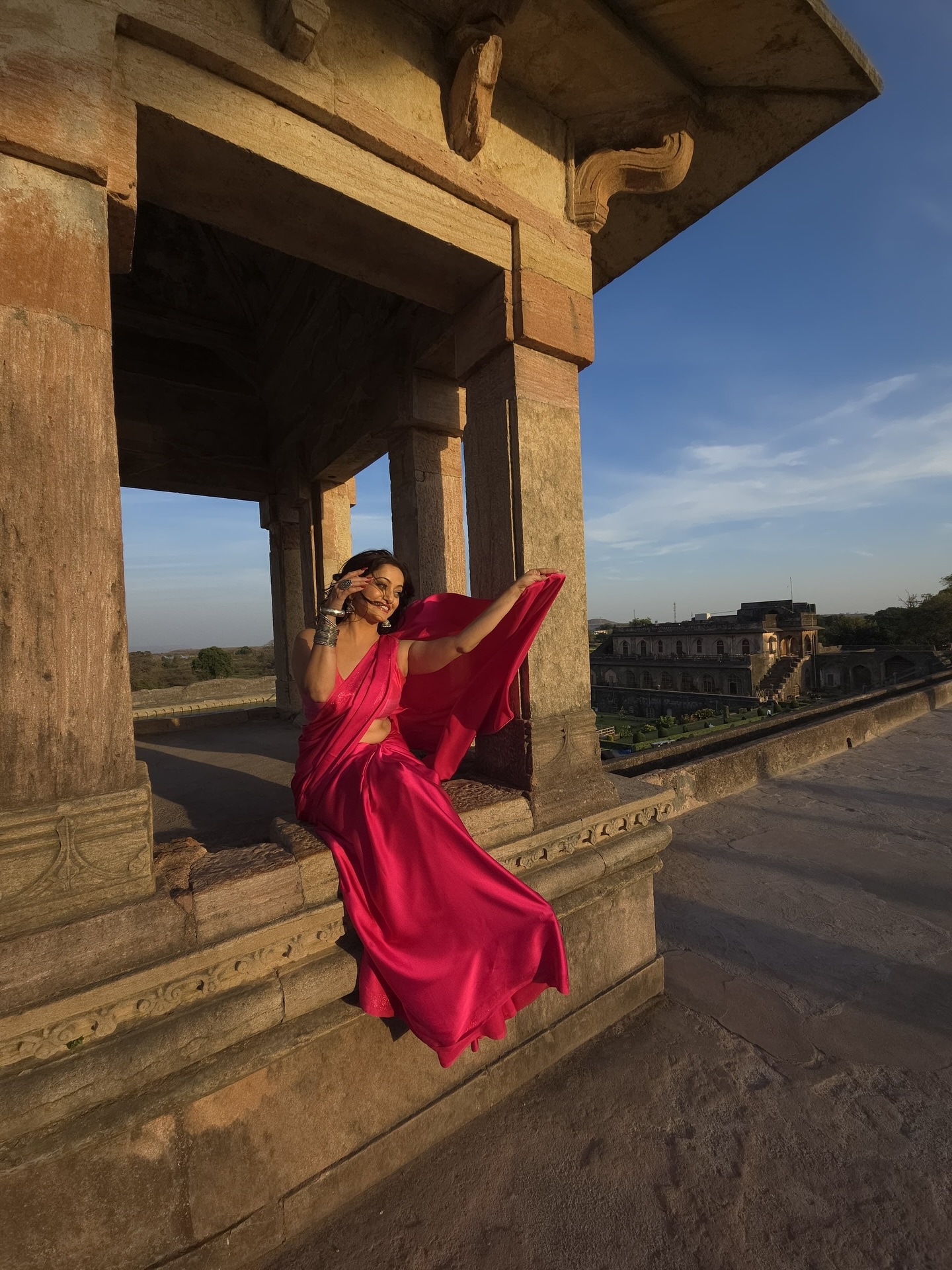 Manasi Naik Sakaal Tar Hou Dya Movie