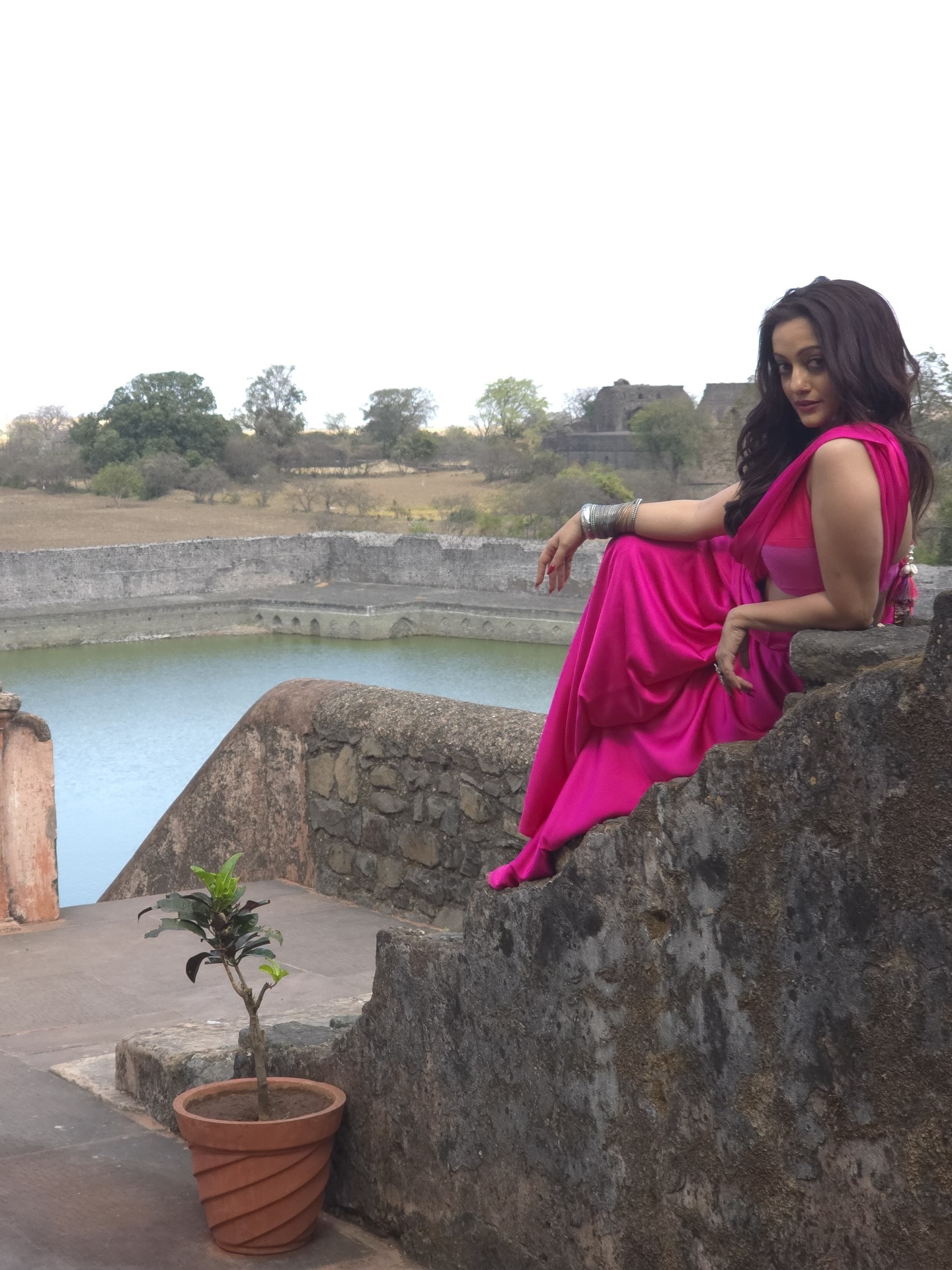 Manasi Naik Sakaal Tar Hou Dya Movie