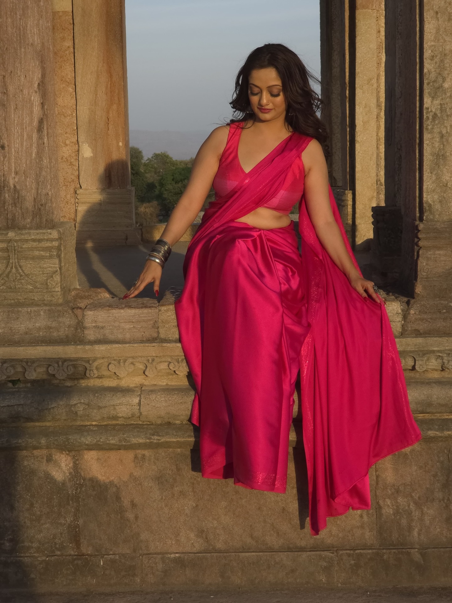 Manasi Naik Sakaal Tar Hou Dya Movie