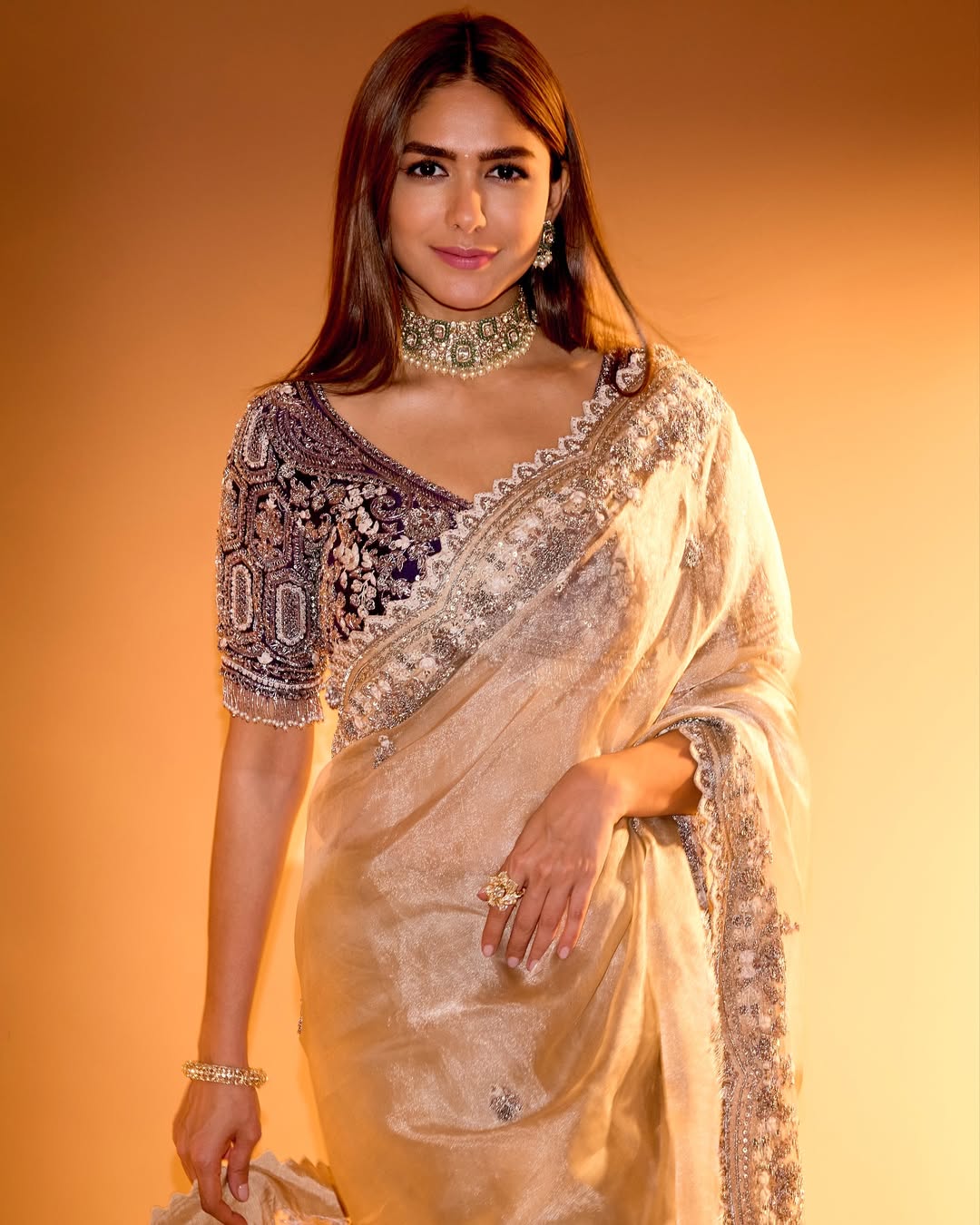 Mrunal Thakur Golden Saree Look