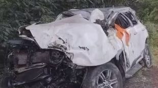  Nashik Yeola accident fortuner crash three shirdi devotees killed