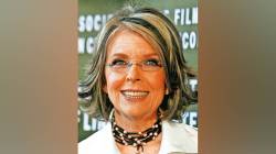 अभिनेत्री डाएन कीटन काळाच्या पडद्याआड