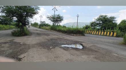 CIDCO negligence in Dronagiri node potholes on navghar bridge and bridge near Bokdvira