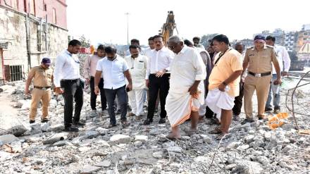 nashik ramkund demolition Purohit Sangh stopped work