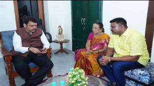 congress candidate madhu meshram met CM fadnavis at devendra fadnavis wada