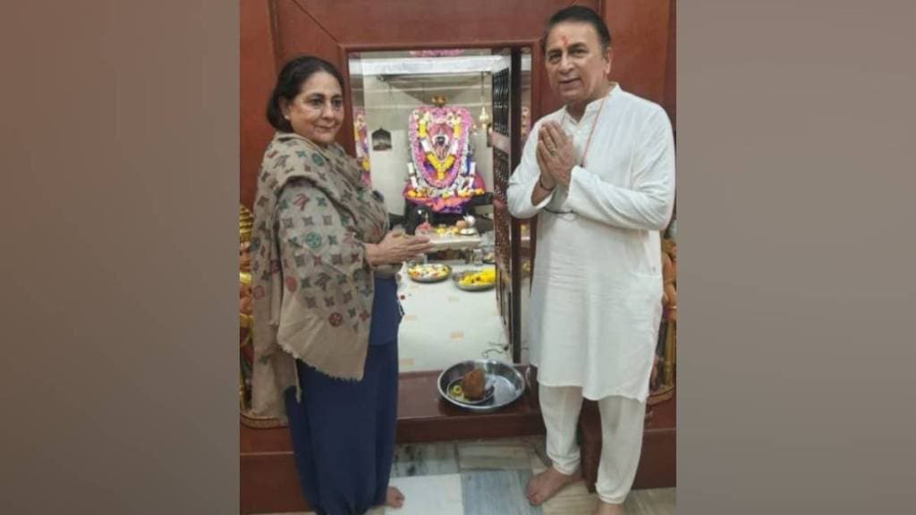 indian cricketer Sunil Gavaskar visit Shri navadurga mata temple in ready Kanyal Vengurla taluka indian cricketer Sunil Gavaskar visit Shri navadurga mata temple in ready Kanyal Vengurla taluka