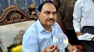 jalgaon mla eknath khadse gold silver cash and CDs stolen