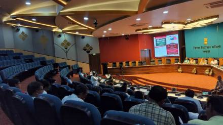 Opposition to compulsory Hindi from class 1st in Nagpur too