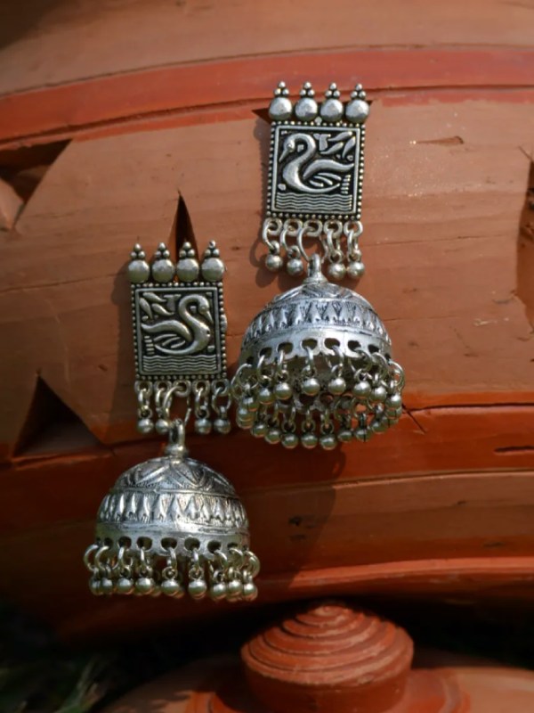 Oxidised Jewellery Cleaning Home Remedies