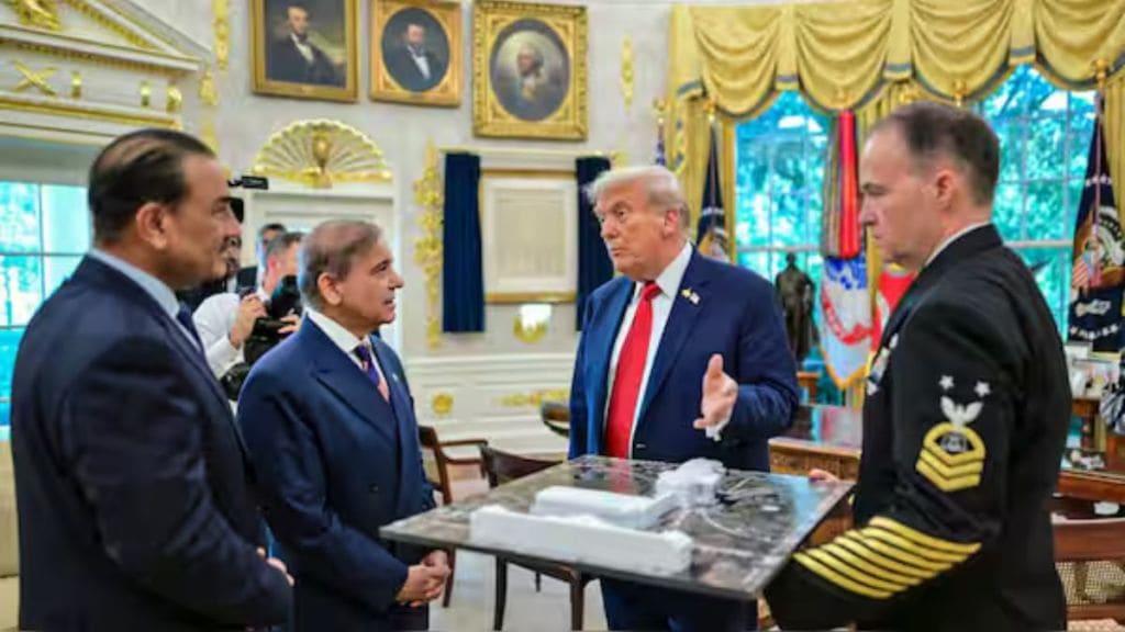 Pakistan To Get Air-to-Air Missiles From US