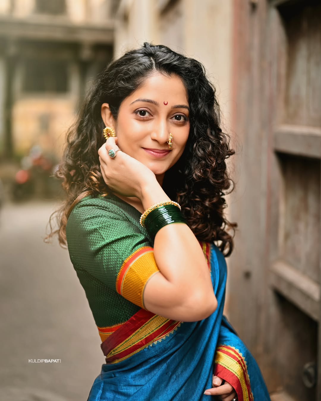 Pallavi Patil Diwali 2025 Saree Look