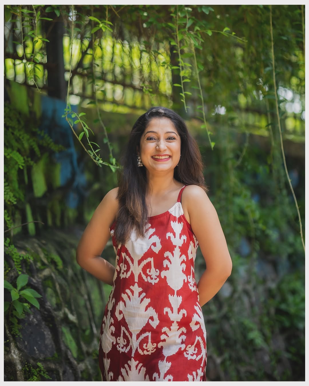 Pallavi Patil White Saree Look
