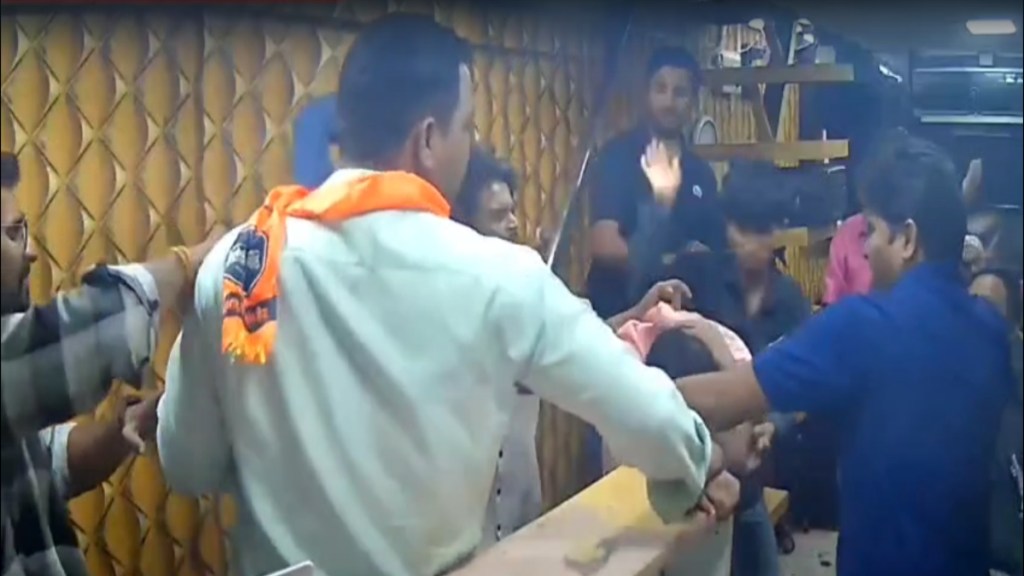 Panvel Kamothe Look Like Unisex Parlour Salon Woman Molested Owner Beaten FIR Panvel Kamothe Look Like Unisex Parlour Salon Woman Molested Owner Beaten FIR