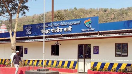 Pelhar Police Inspector Suspended After MD Drug Factory vasai raid by mumbai police Pelhar Police Inspector Suspended After MD Drug Factory vasai raid by mumbai police