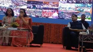 Two female officers clashed directly on the stage for a chair at Nagpur Job Fair