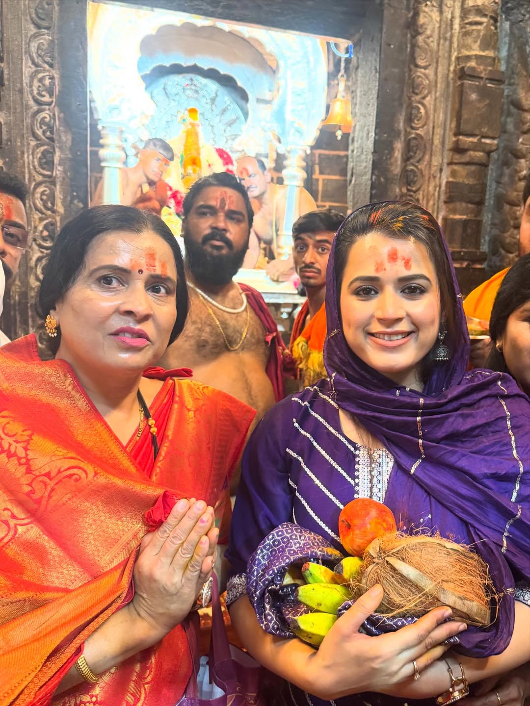 Prajakta Gaikwad Tuljapur Bhavani Temple