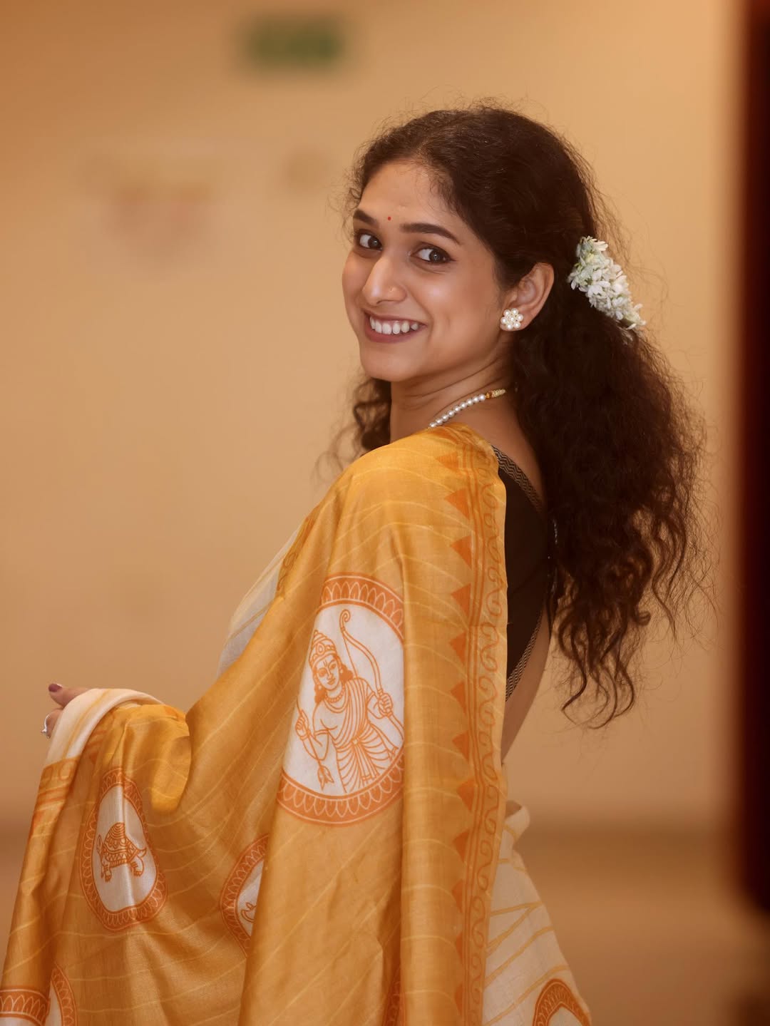 Priyadarshini Indalkar Sister Birthday Celebration