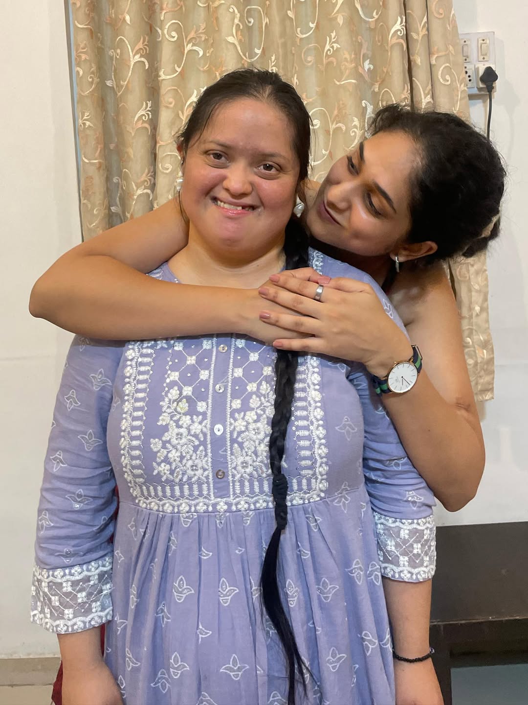 Priyadarshini Indalkar Sister Birthday Celebration