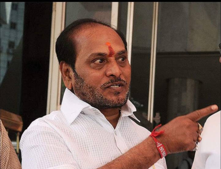 Ramdas Kadam Vs Uddhav Thackeray