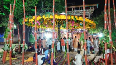 Uddhav Maharaj samadhi Raskrida festival tradition in Mulher nashik