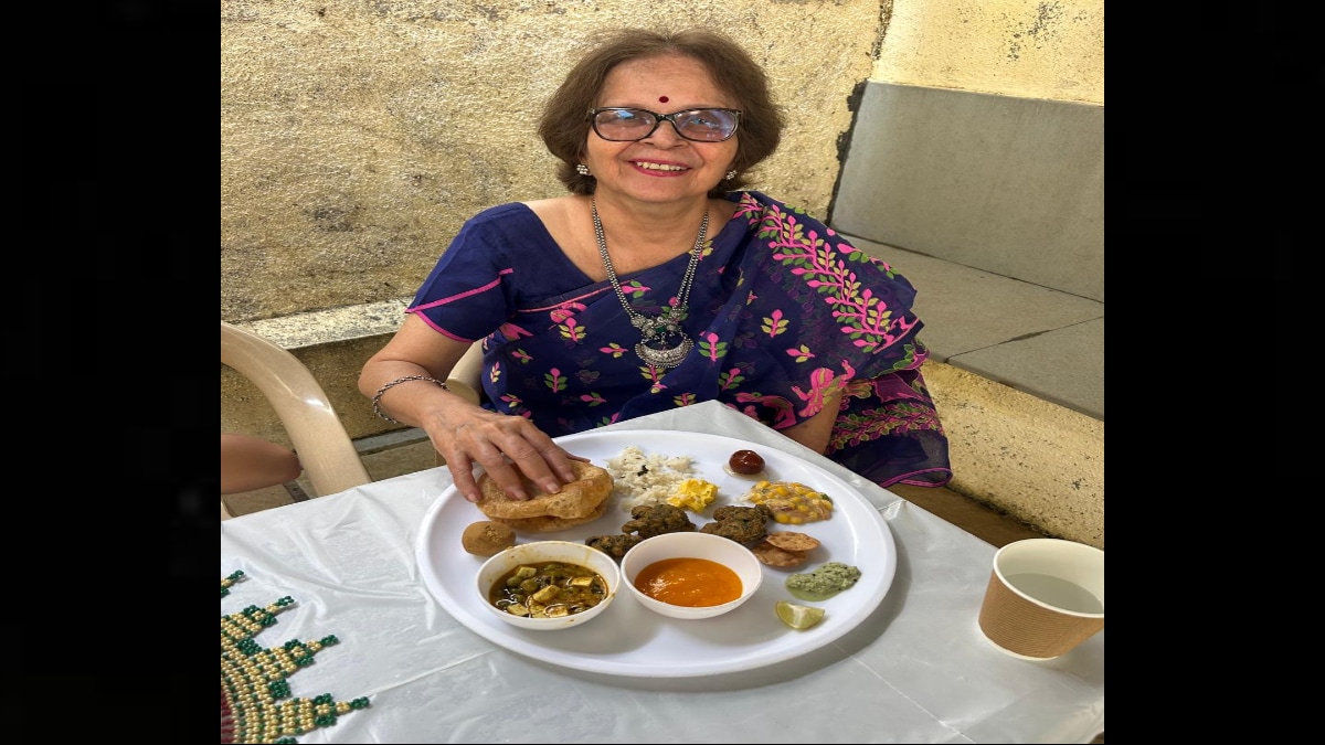 Surel Gani Poushtik Khani Arogya Vani Rekha Divekar Nutrition Indian Food Science Song Diet Myths Eating Seasonal Health Benefits